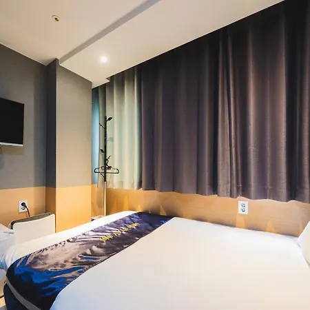 Myeongdong New Stay Inn Seoul Exterior photo