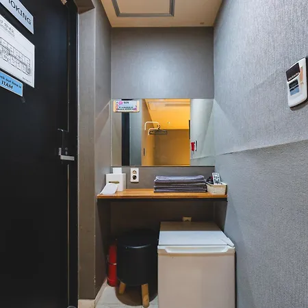 Myeongdong New Stay Inn Seoul Exterior photo